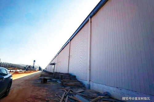 工業廠房屋頂瓦生銹怎么辦 換成pvc防腐瓦,防腐隔熱更出色